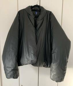 ほぼ未使用 正規品！YEEZY GAP ROUND JACKET ブラック Lサイズ イージー ギャップ ラウンドジャケット 黒