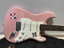 Squier by Fender スクワイア BULLET STRAT エレキギター ソフトケース付_画像2