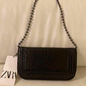 ZARA ザラ　 チェーンウォレットバック（新品）