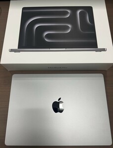 【送料込み】Apple MacBook Pro M3 14インチ 16GB 512GB 1か月使用の美品・付属品未使用