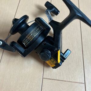 シマノ　SHIMANO リール　TOMORROW 1000 SS チタノス　スピニングリール　ジャンク