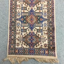 ★５２―０１２★絨毯　INCA インカ ベルギー製 45×150cm レーヨン100％ グリーンマルチ カーペット キッチン 廊下 アンティーク [80]_画像4