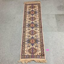 ★５２―０１２★絨毯　INCA インカ ベルギー製 45×150cm レーヨン100％ グリーンマルチ カーペット キッチン 廊下 アンティーク [80]_画像1