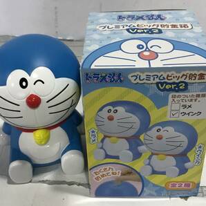 fy12-3*80 『中古品』ドラえもん プレミアムビッグ貯金箱 ウインク ver.2 の画像1