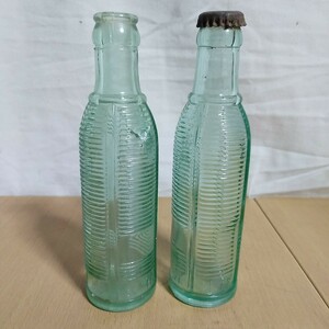 当時物　レトロ／駿陽飲料　ガラス瓶　2本／空き瓶　硝子　エンボス