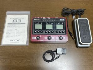 ZOOM ベース マルチエフェクター B3 PEDAL 付き　動作確認済 送料無料