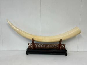 C052BZZ 一本物 東洋彫刻 細密細工 置物 縁起物 飾物 時代物 重6.60kg 長100cm