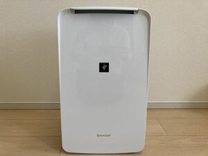 除湿機 シャープ CV-P71-W ホワイト系 SHARP 衣類乾燥除湿機 プラズマクラスター7000 省エネ 省スペース コンプレッサー