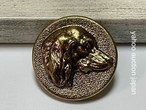 メタルボタン　1個　フランス輸入　ヴィンテージ　犬　22ミリ　ゴールドカラー　ハンティング　狩猟　ジビエ　動物　