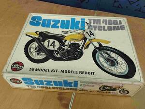 未組立(送)￥710★1980’S エア・フィックス(AIRFIX)社製 1/8モデルキット「スズキTM400Jサイクロン」イギリス(購)￥2000★オートバイ模型