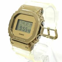 新品 CASIO カシオ G-SHOCK ジーショック 腕時計 GM-5600SG-9 クオーツ デジタル スクエア ゴールド スケルトン 箱付き 動作確認済み_画像3