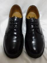 ドクターマーチン Dr.MARTENS ブラックレザー プレーンツウ 39表示24.5㎝相当 中古 激安！　ドクターマーチン　ローカット_画像2