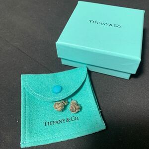 TIFFANY & Co. ティファニー シルバー ツイストノット 2.9g SV 925刻印 ピアス サマセット 保存袋付き 元箱付き レディース アクセサリー 