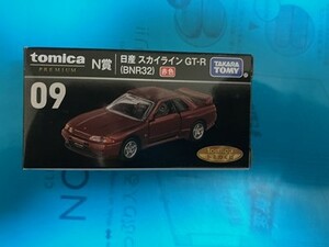 トミカくじ　トミカプレミアム　N賞　スカイラインGTR R32 赤色