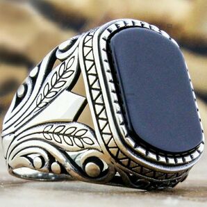 ラグジュアリー 彫 指輪 シルバー ブラック オニキス風 メンズ