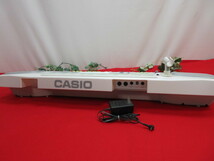 【OH6786/18】CASIO/カシオ　電子ピアノ　電子キーボード　LK-58　スタンド付き　動作品♪_画像5