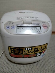 サンヨー　圧力 IH炊飯器　1升炊き　ECJ-IHP18