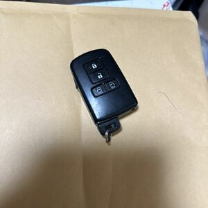 送料無料☆トヨタ　ヴォクシー　ノア　 エスクァイア 80系 シエンタ等スマートキー 両側パワースライド　281451－2150 123