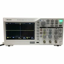 泉店23-2137【通電確認済み】 テクトロニクス Tektronix TBS1072C デジタルオシロスコープ DIGITAL OSCILLOSCOPE 70MHz 1GS/s 機器 周波数_画像8