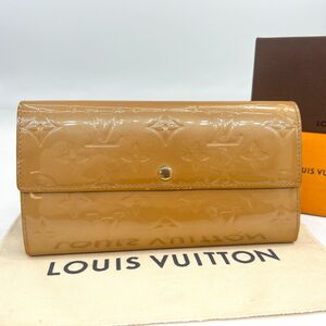 ルイヴィトン　ヴェルニ　ポルトフォイユ　サラ　財布　長財布 ポシェット LOUIS VUITTON