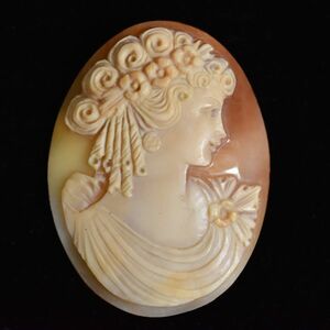 ヴィンテージ 手彫り 春の女神フローラ 大型シェルカメオルース/裸石 本物保証