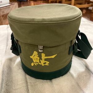 鮎　真空ステンレス クーラー　中古品　送料着払い