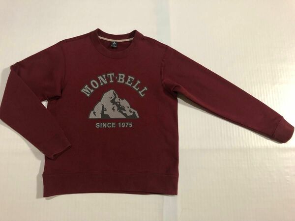 美品　150 mont-bell 裏起毛 スウェット トレーナー　ロゴ