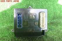 1UPJ-98656066]ランクル80系(FZJ80G)エアコンスイッチ1 中古_画像2