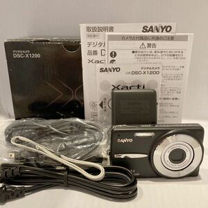 ★極上美品★ SANYO サンヨー xacti DSC-X1200 コンパクトデジタルカメラ
