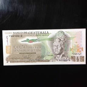 World Paper Money GUATEMALA 1/2 Quetzal《1982》