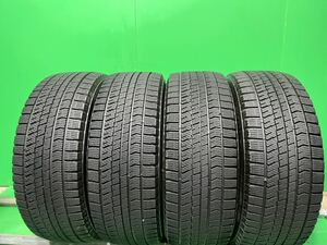 送料無料　225/55R18 98Q ブリヂストン　BLIZZAK VRX2 ブリザックVRX2 スタッドレスタイヤ 18年製 8.5分山以上 4本 225/55r18 B147