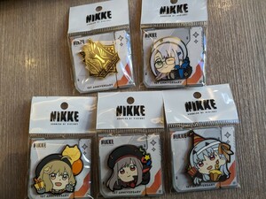 勝利の女神:NIKKE 1st 池袋 ピールオフ 限定 ピンバッジ 全5種セット ニケ モルダニ アニス ラピ ネオン 勲章 コミケ TGS 缶 1番くじ 記念