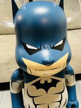 BE@RBRICK BATMAN (BATMAN: HUSH Ver.) 1000％ ベアブリック バットマン_画像3