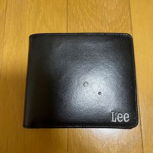 【最終値下げ】Lee 二つ折り財布 ブラック 中古