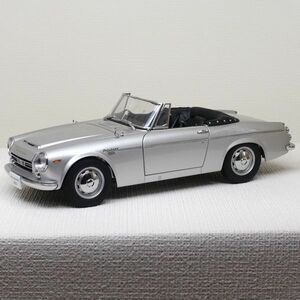 880z ジャンク 現状 ミラー破損欠品 オートアート ダットサン 日産 フェアレディ Z AUTOart DATSUN FAIRLADY 2000 SR311