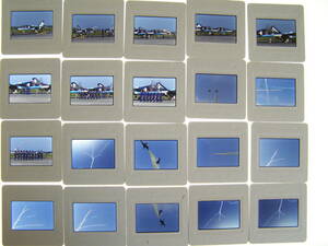 (1f312)256 写真 古写真 飛行機 飛行機写真 航空自衛隊 ブルーインパルス フィルム ポジ まとめて 20コマ リバーサル スライド