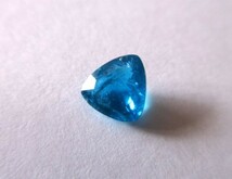 ☆アパタイト　三角形　ルース１点　約1.4ct　#1845_画像5