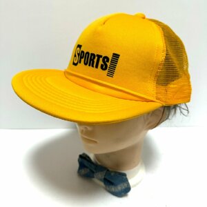 (^w^)b SPORTS スポーツ 80s 90s ヴィンテージ トラッカーハーフ メッシュ キャップ 帽子 ロゴ プリント レトロ イエロー FREE C0897EE