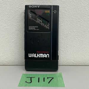 J117 SONY ソニー WALKMAN ウォークマン WM-F404 ラジオ付録再カセットウォークマン　現状品