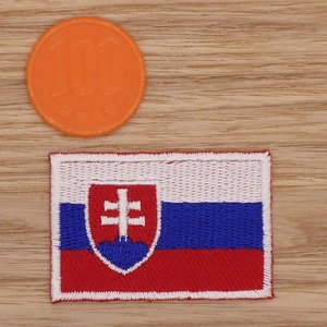 【Ｍサイズ】アイロンワッペン NO.924 スロバキア スロバキア国旗 世界の国旗【郵便定形】