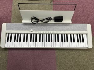 ◎【CASIO/カシオ】電子キーボード カシオトーン CT-S1 2022年製 動作品 電子ピアノ 61鍵盤 ホワイト 譜面台付き アダプタ付き