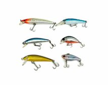 DAIWA SHIMANO など バス釣り用 ハードルアー サイズ混合 76個 大量まとめて 釣り具 仕掛け ダイワ タックルボックス付 PHANTOM 2070_画像8