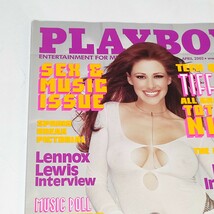 e プレイボーイ PLAYBOY 　2002年4月号　雑誌 表紙、裏表紙に折れあり　女性　海外　洋書　グラビア　セクシー 女優　ブロンド 金髪_画像4