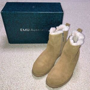 エミュオーストラリア ムートンブーツ ショートボアブーツ シューズ 靴 ウィメンズ レディース 8サイズ 25センチ EMU Australia BEACH MINI