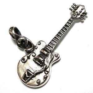 チャーム シルバー925 ペンダント ネックレス ギター エレキギター 音楽 silver 銀 本物 重量感 メンズ チャーム かっこい S0376