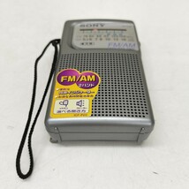 C【12-13】★☆SONY ワイドFM対応 FM/AMコンパクトラジオ ICF-P20 動作品 ☆★_画像7