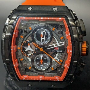 新品 腕時計 リシャールミルtype クオーツ クロノグラフ トノー オレンジ ブラック スポーツの画像4