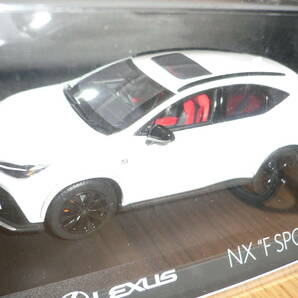 *Kyosho 京商 LEXUS レクサス NX F SPORT Fスポーツ 1/43 350h SPORTS ミニカー モデルカー*の画像2