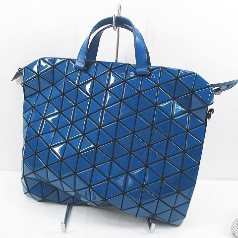 ISSEY MIYAKE BAOBAO ショルダーの値段と価格推移は？｜47件の売買