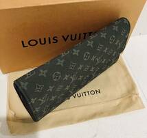 LOUIS VUITTON ★ 新品 未使用 ルイヴィトン モノグラム ミニライン カーキ 長財布 三つ折り_画像3